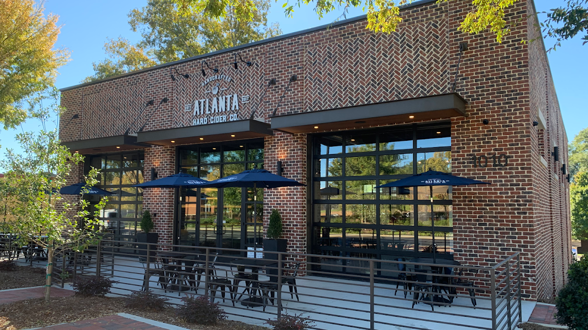 Atlanta Hard Cider Co. & Atlanta Distillery interior