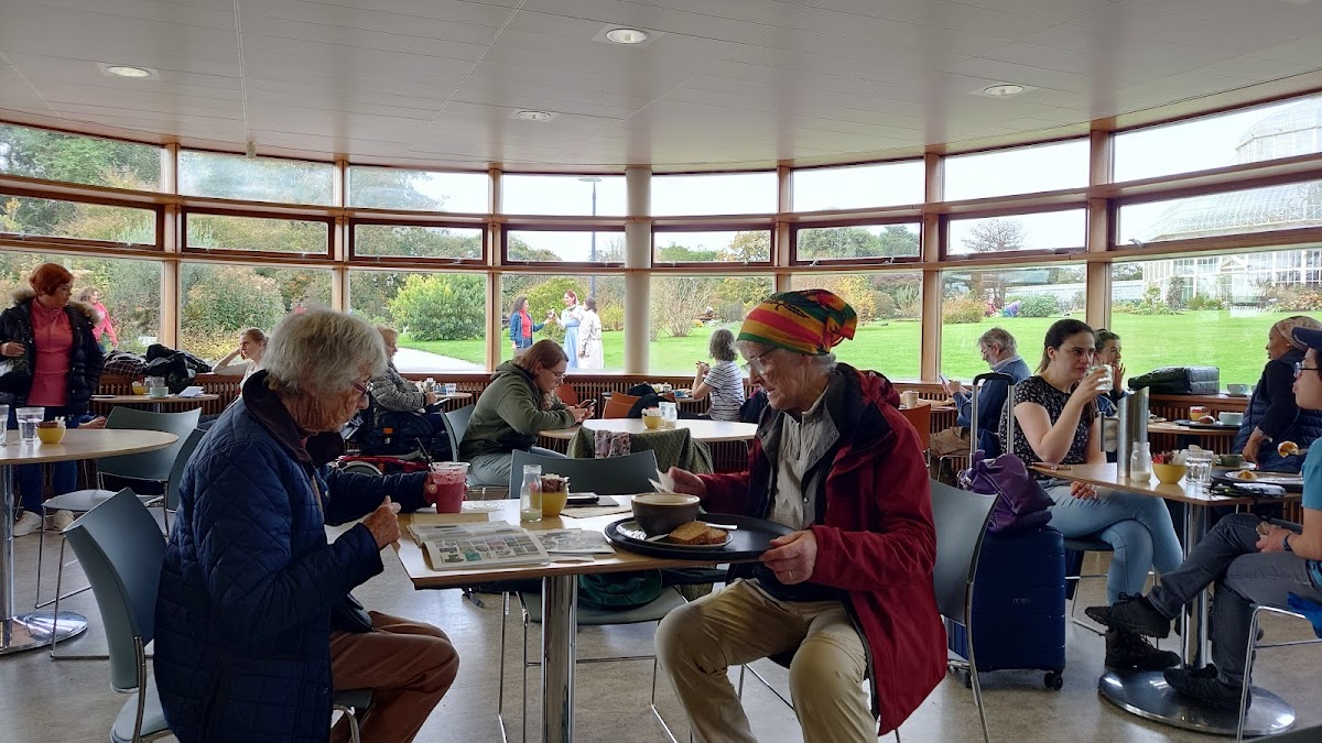 Botanic Gardens Cafe interior