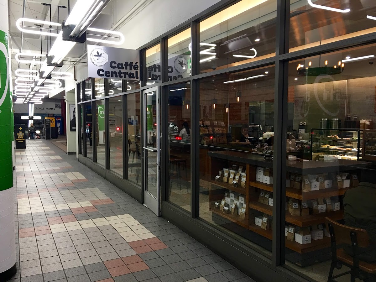 Caffe Central interior