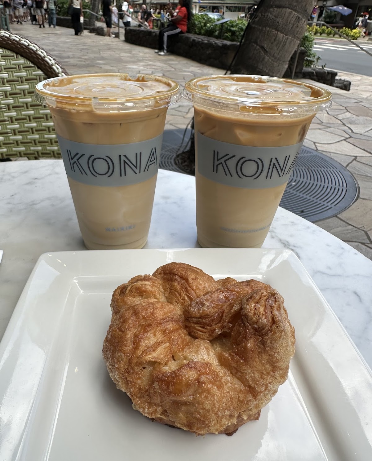 Kona Coffee Purveyors interior