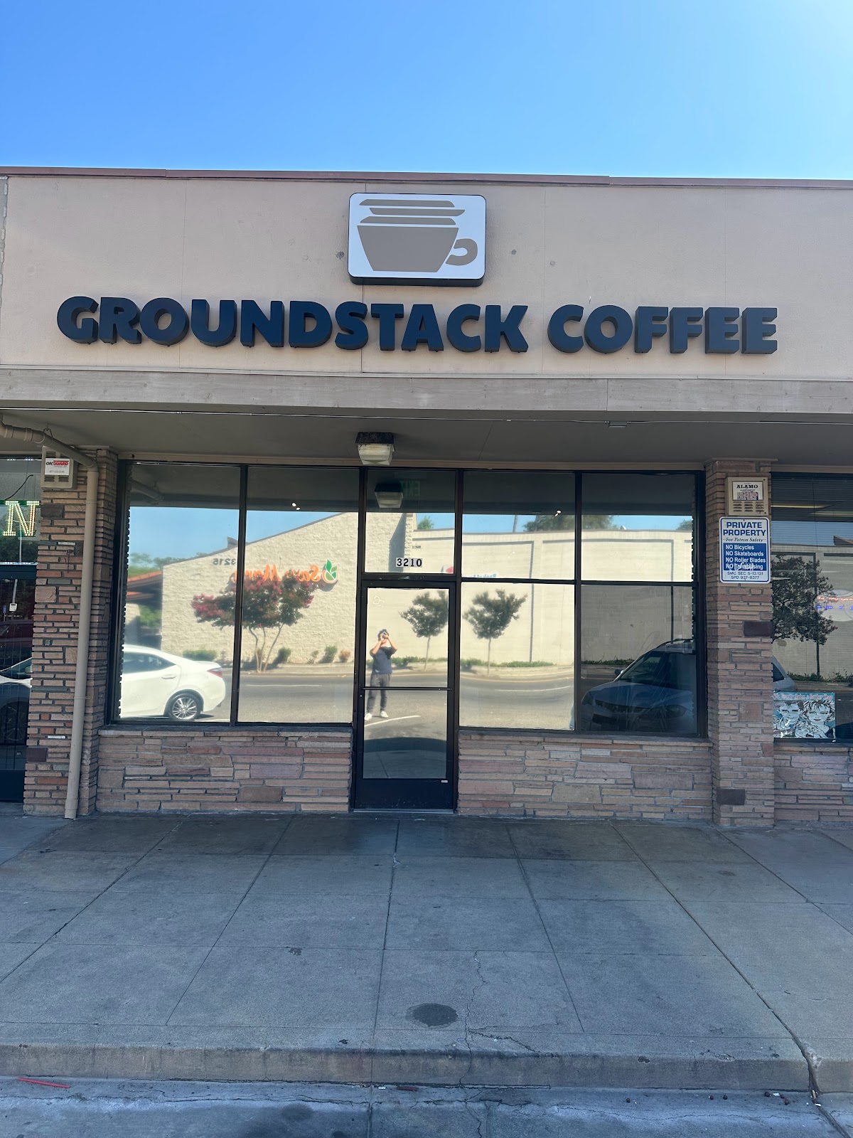 Groundstack Coffee interior