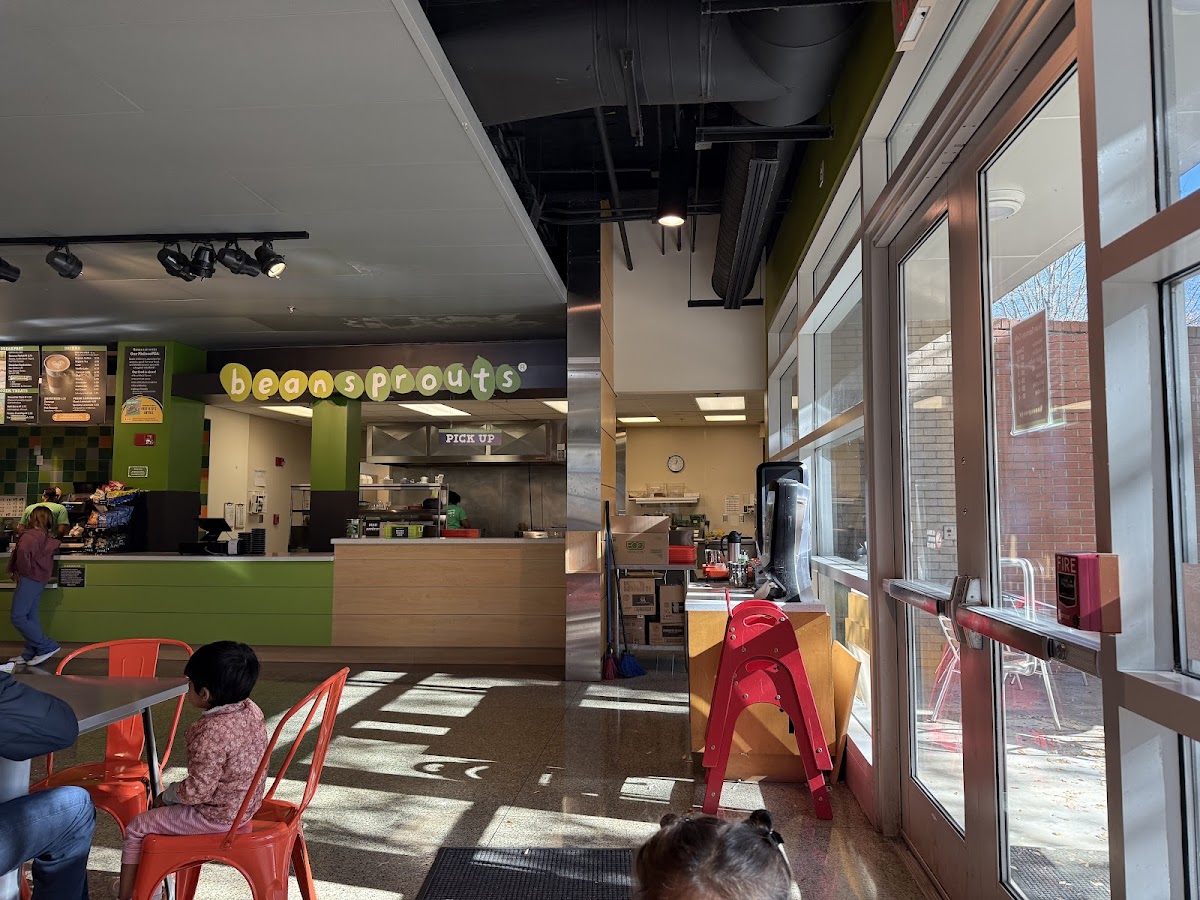 Beansprout Cafe and Coffee interior