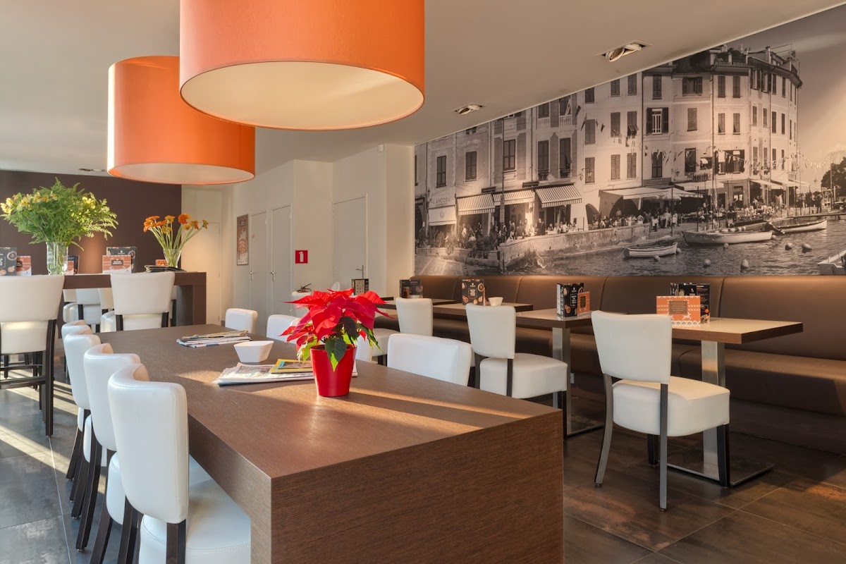 Doppio Espresso interior
