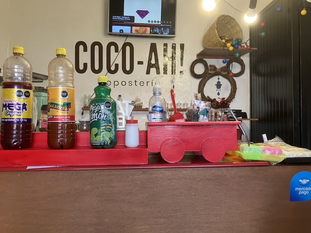 Coco-ah!Local interior