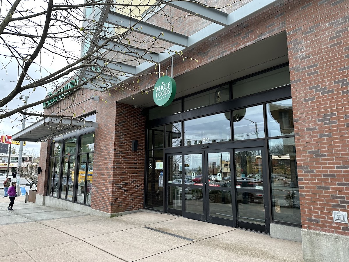 WFM Coffee and Juice Bar interior
