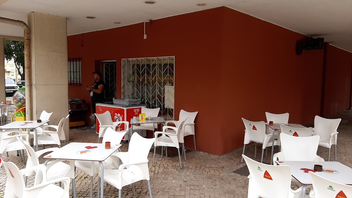 Café Tropicus interior