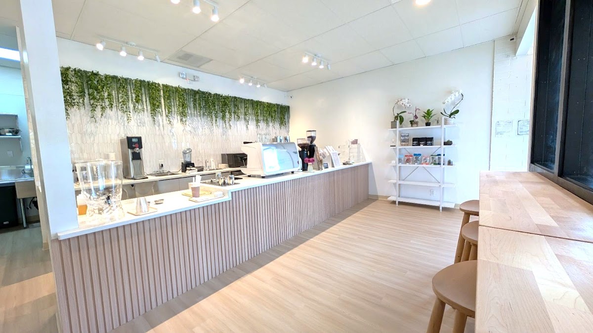 Coby's Cafe (Coffee Shop + Dog Cafe) interior