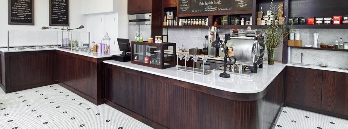 Dolcezza Gelato & Coffee interior