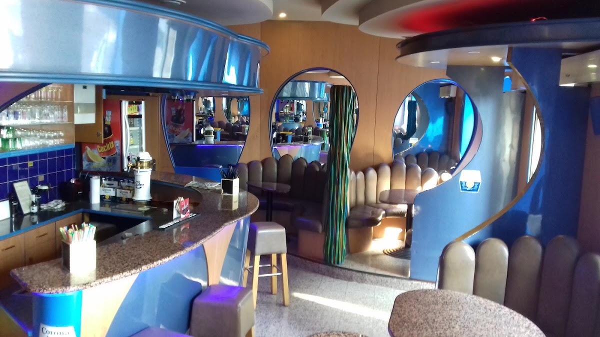 Cafe Choco interior