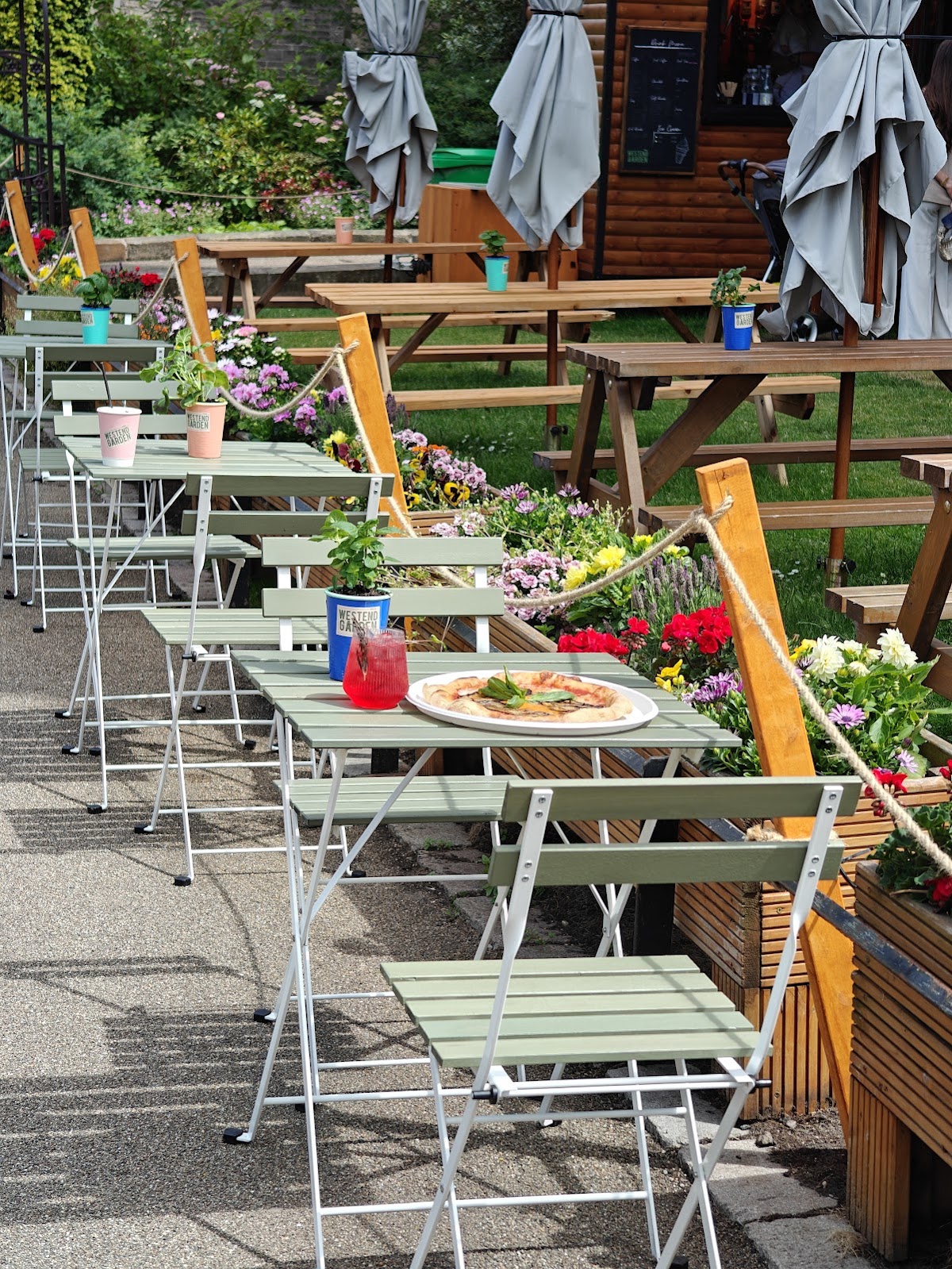 The Westend Garden by Don't tell Mama interior