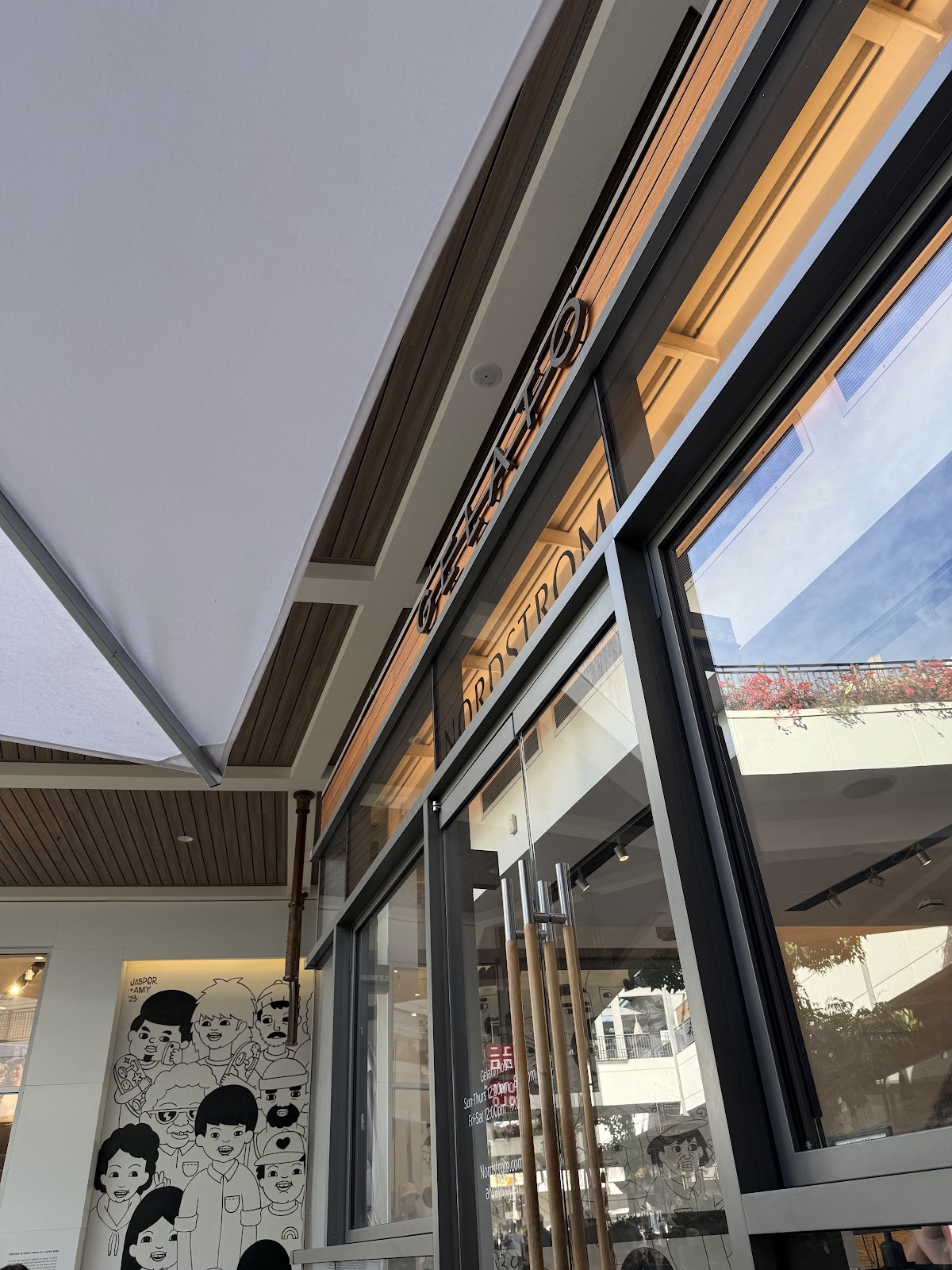 Ebar Outdoor Seating interior