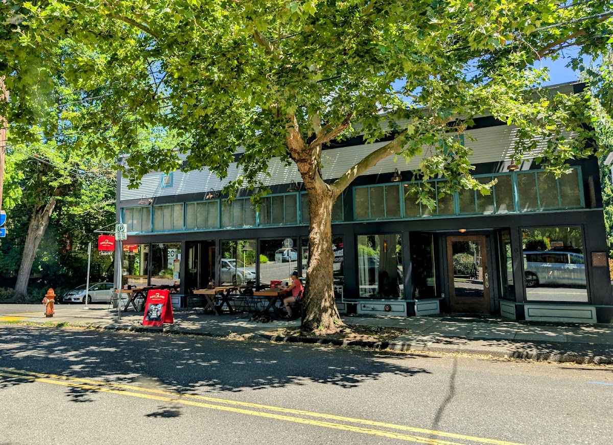 Photo of Ross Island Grocery and Cafe