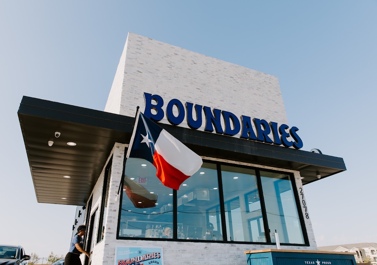 Boundaries Coffee interior