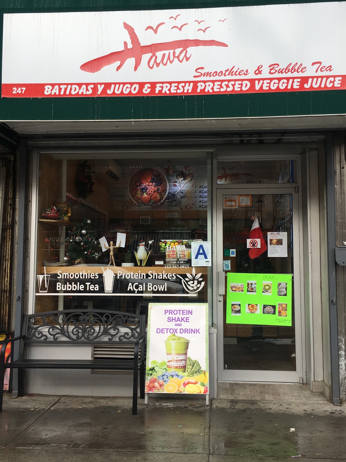 Hawa Smoothies and Bubble Tea interior