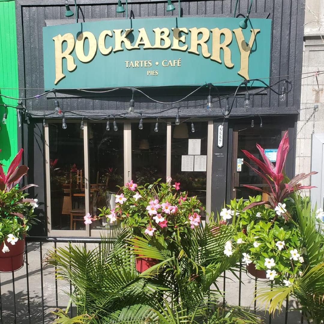 Rockaberry Café interior