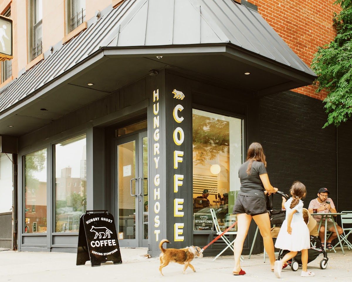 Hungry Ghost Coffee — 337 5th Ave. interior
