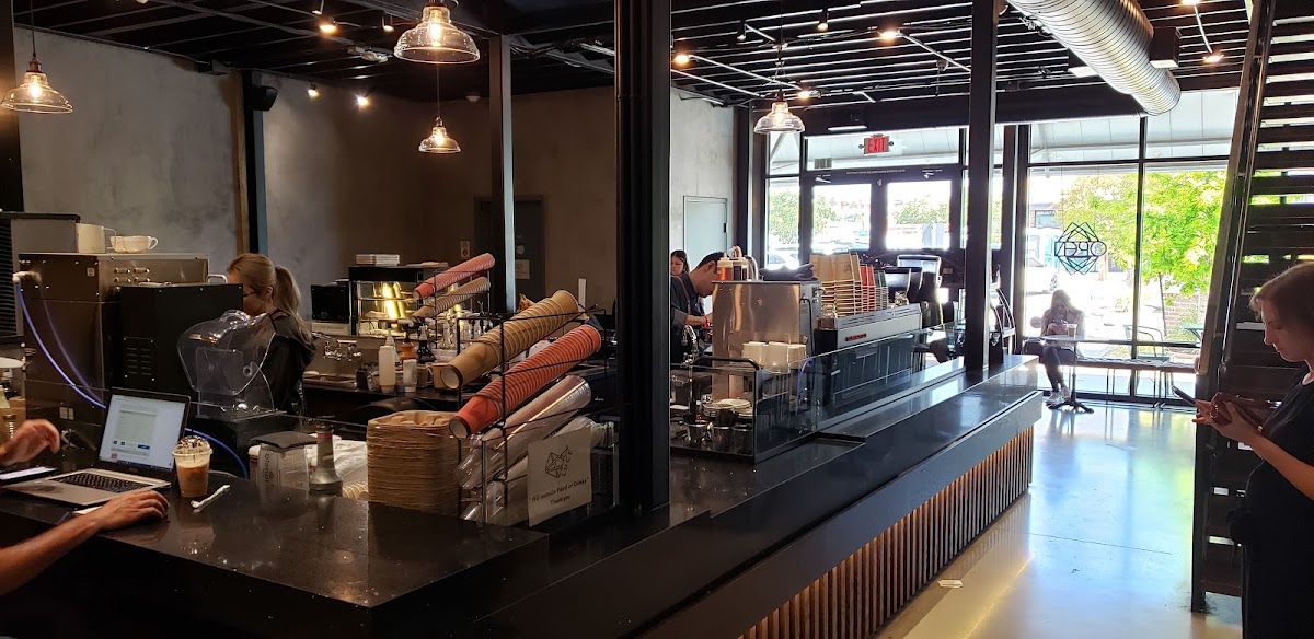 Luce Avenue Coffee Roasters-Garden Oaks interior