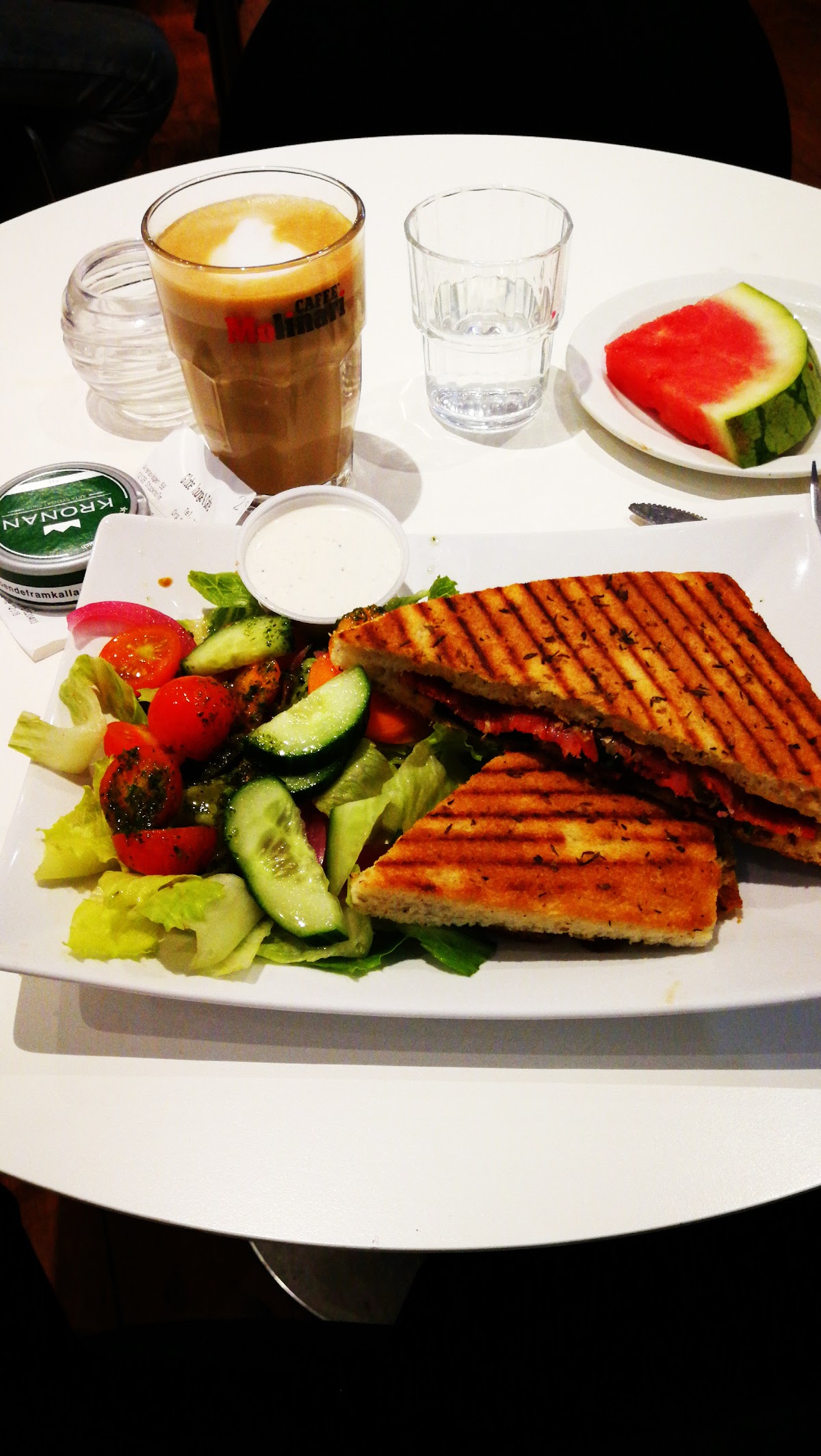 Photo of Globe lounge café