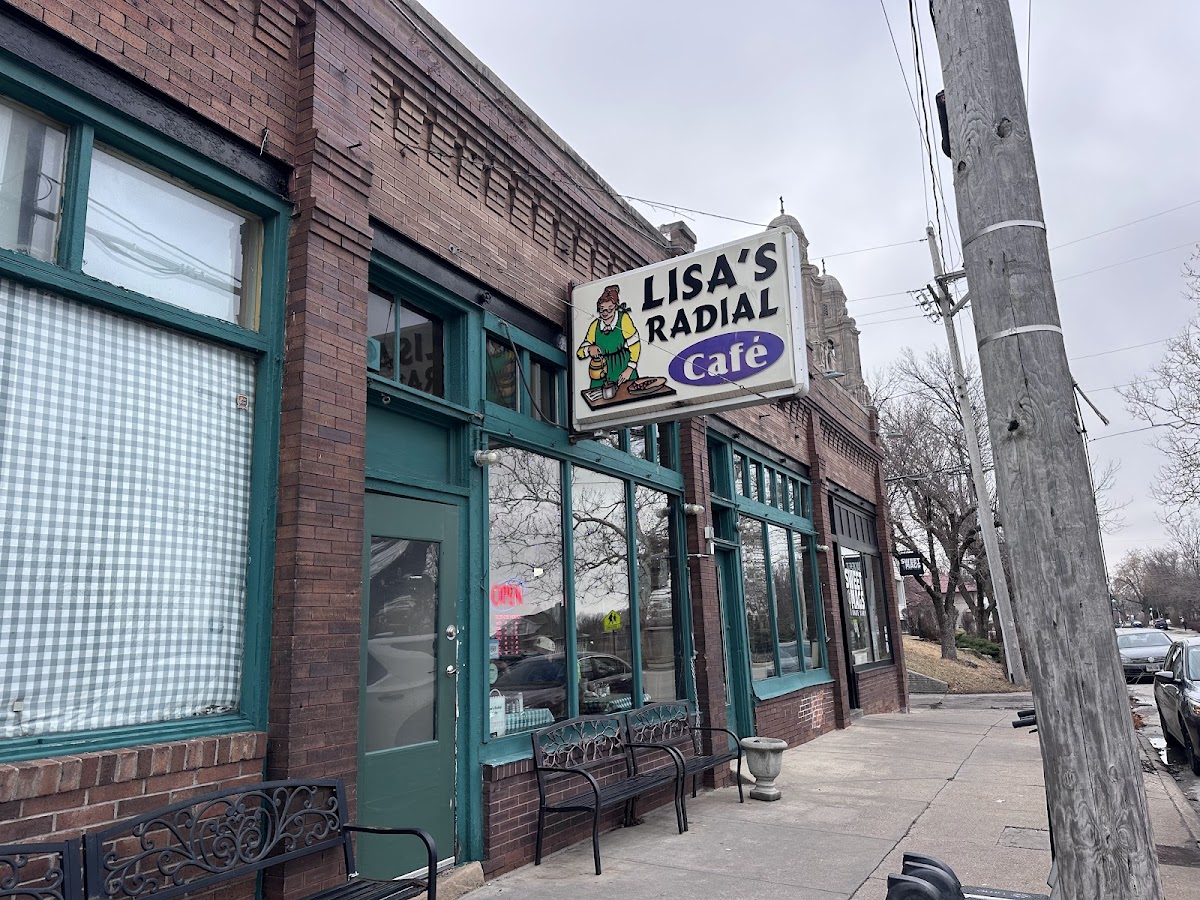Lisa's Radial Cafe interior