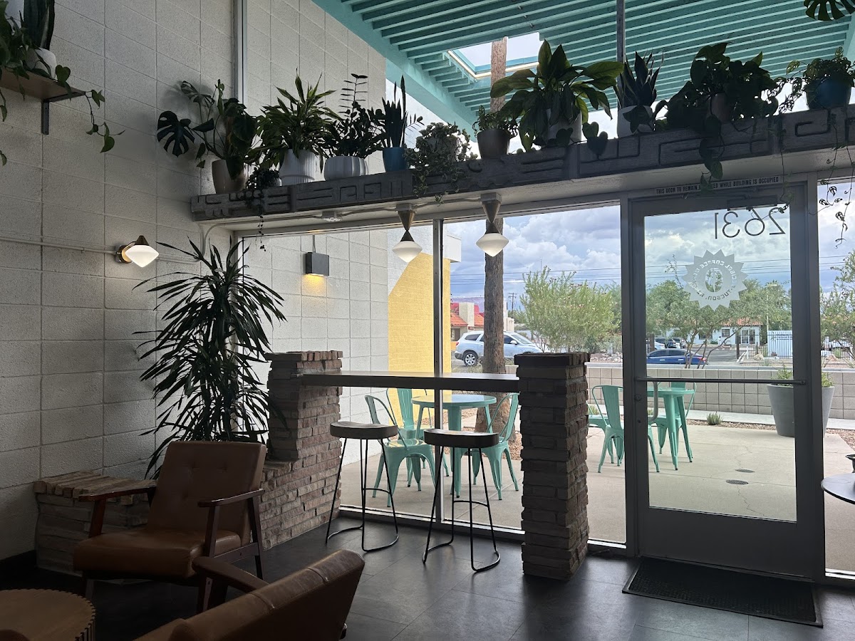 Decibel Coffee Works interior