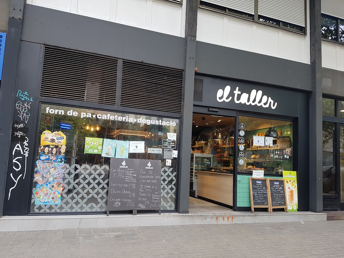 El Taller interior