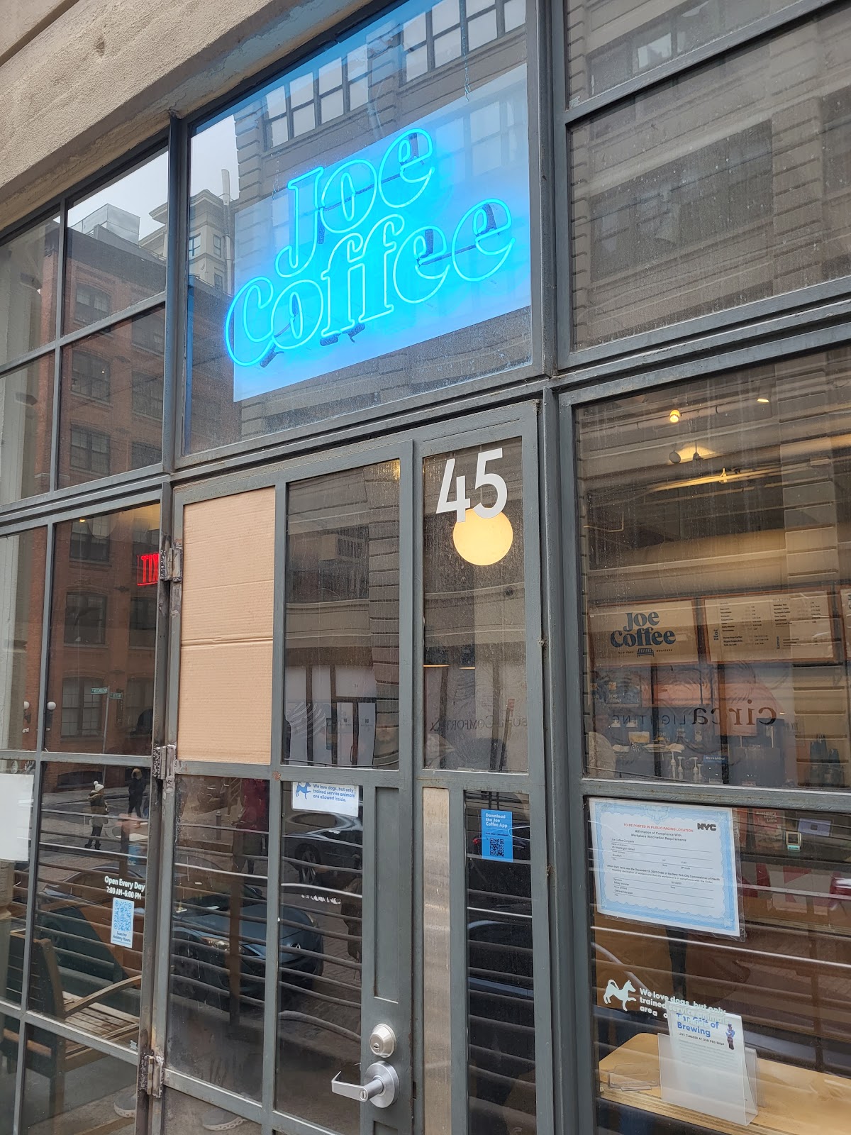 Joe Coffee Company: Dumbo interior