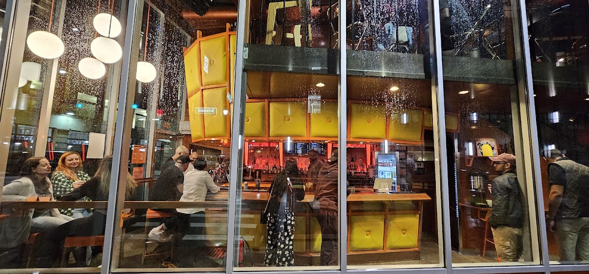 Spkrbox interior