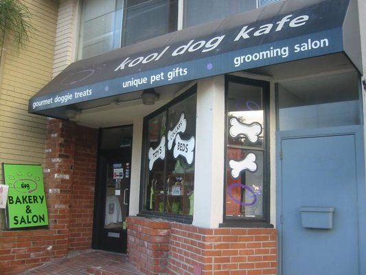 Redondo Dog interior