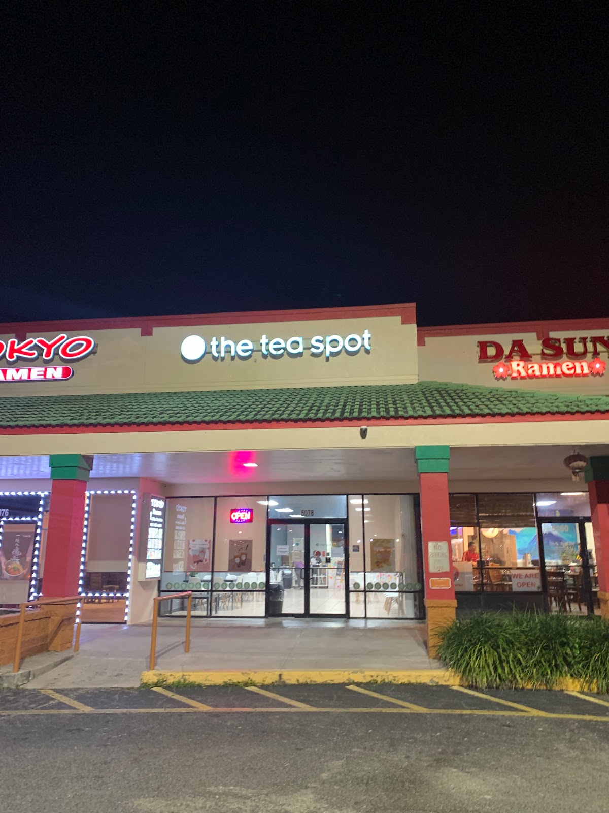 the tea spot interior