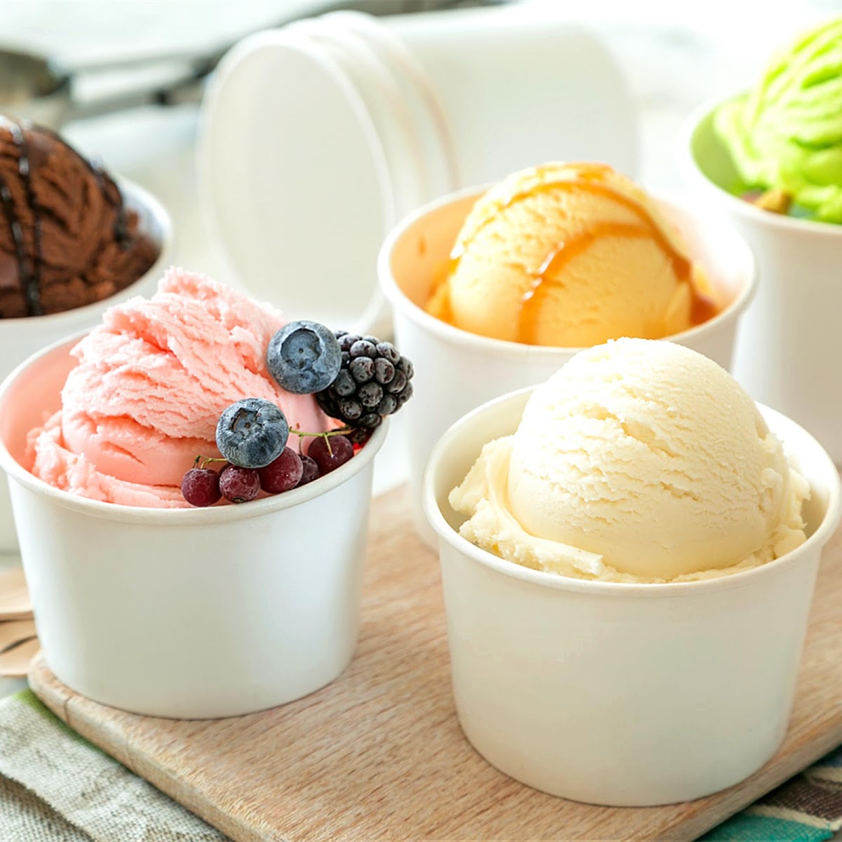 HELADOS IZTAK ASETL suc Moctezuma interior