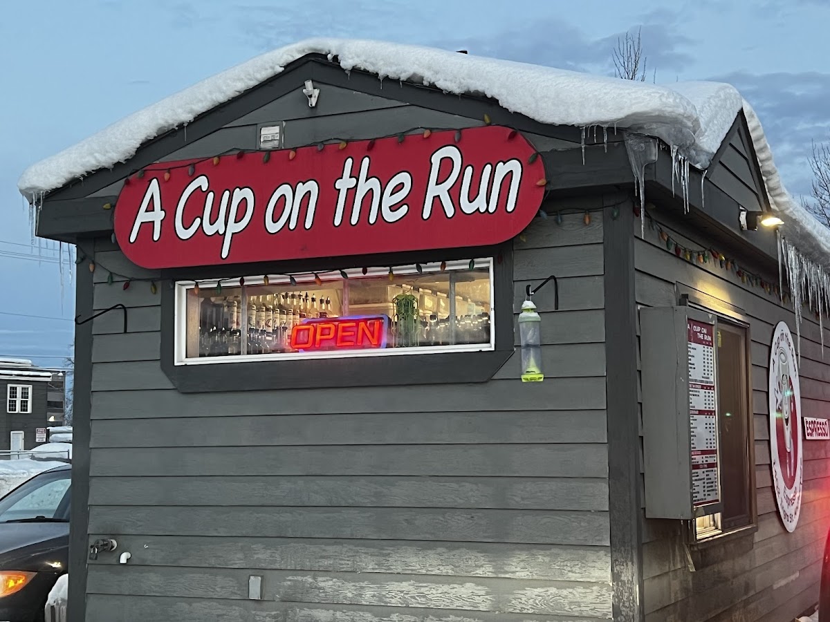 Cup On The Run interior