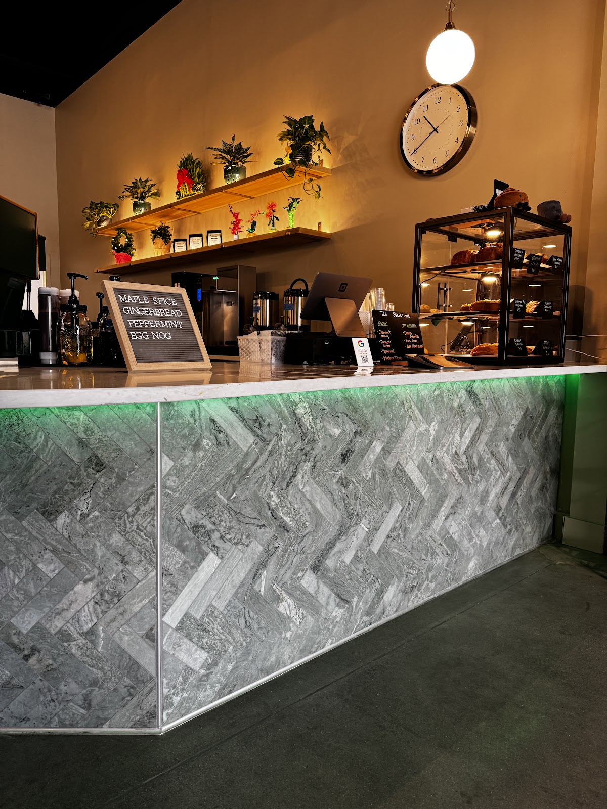 Green Tile Coffee interior