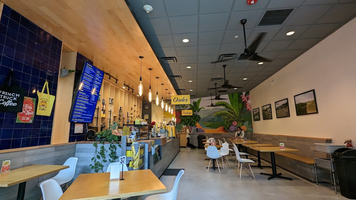 French Truck Coffee interior