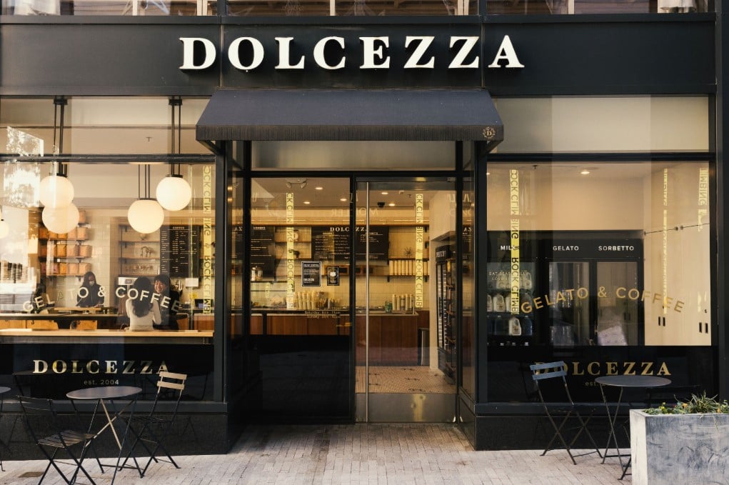 Dolcezza at the Hirshhorn interior
