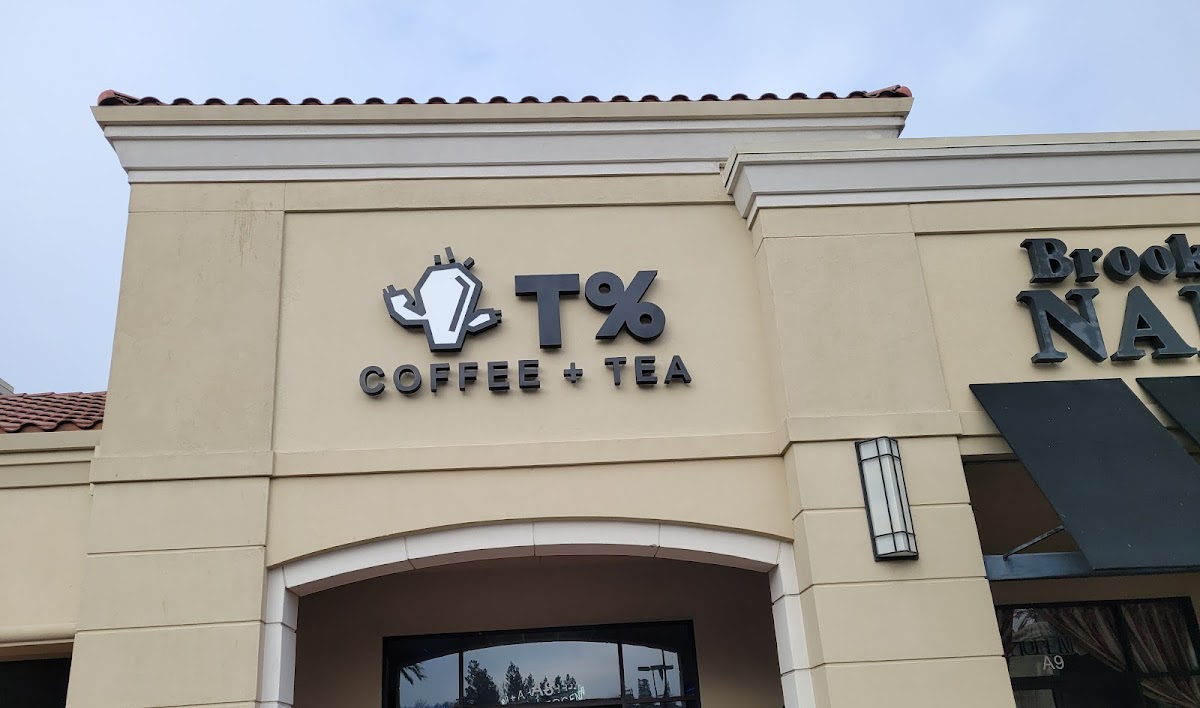 T% Coffee + Tea interior