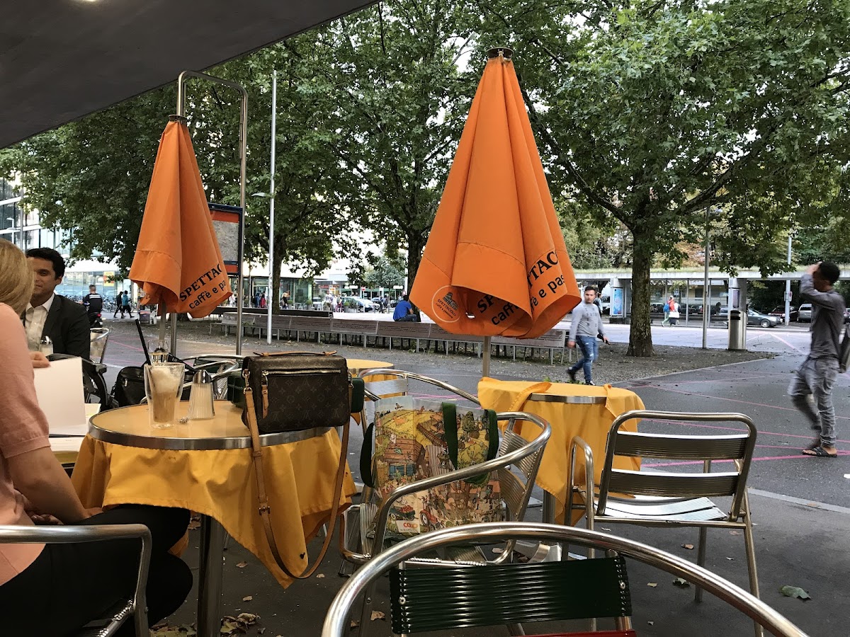 Caffè Spettacolo interior