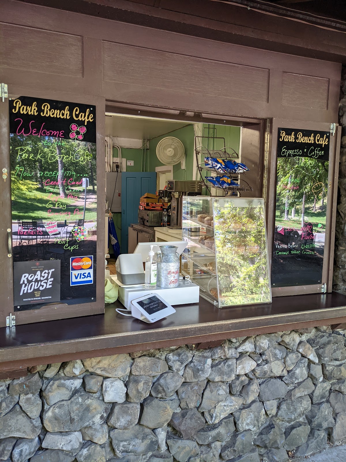 Park Bench Cafe interior