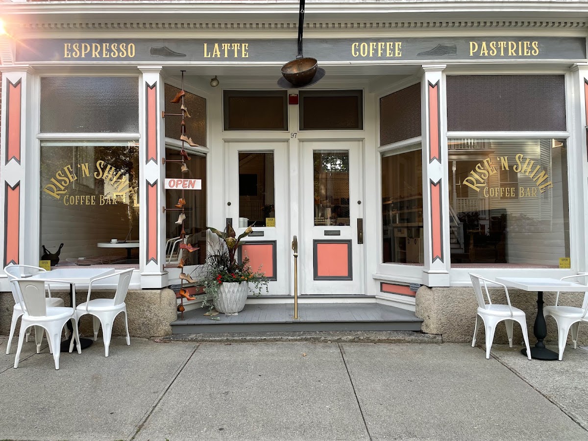 Rise 'n Shine Coffee Bar interior
