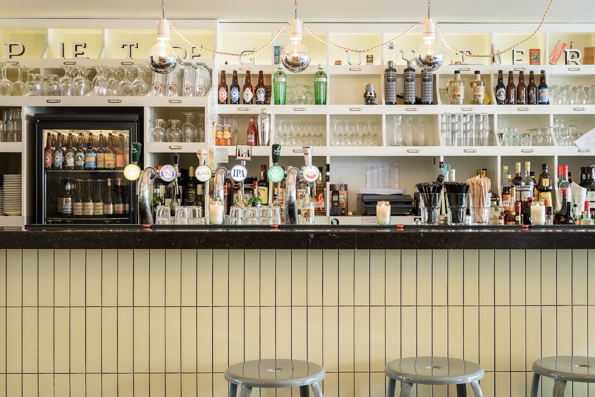 Café Piet de Gruyter interior
