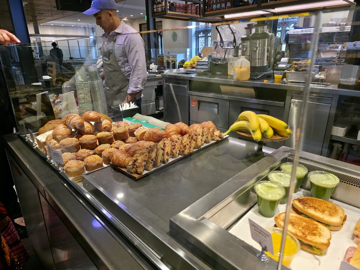 Duke Cafe interior