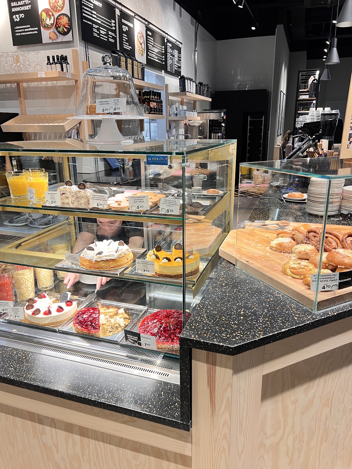 Fazer cafe 1 floor interior