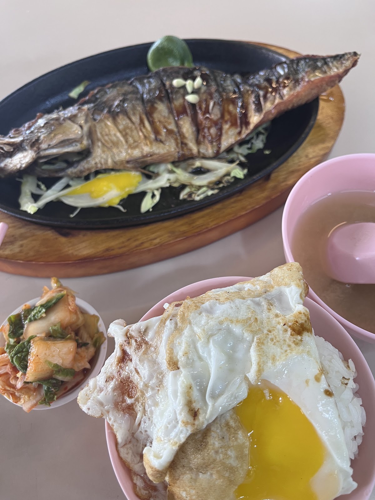 Hong Run Japanese & Korean Cuisine interior