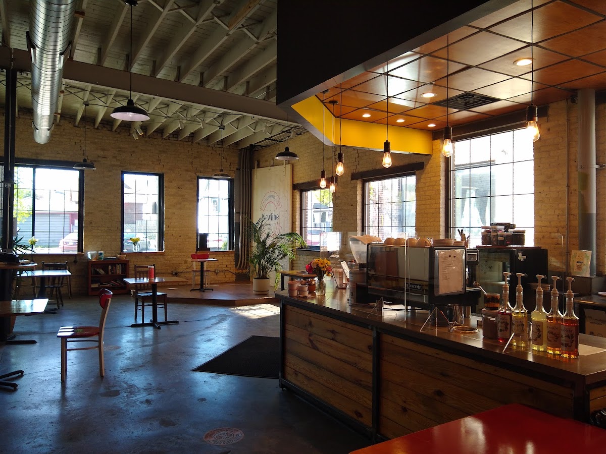 Escuela Verde's Newline Community Cafe interior