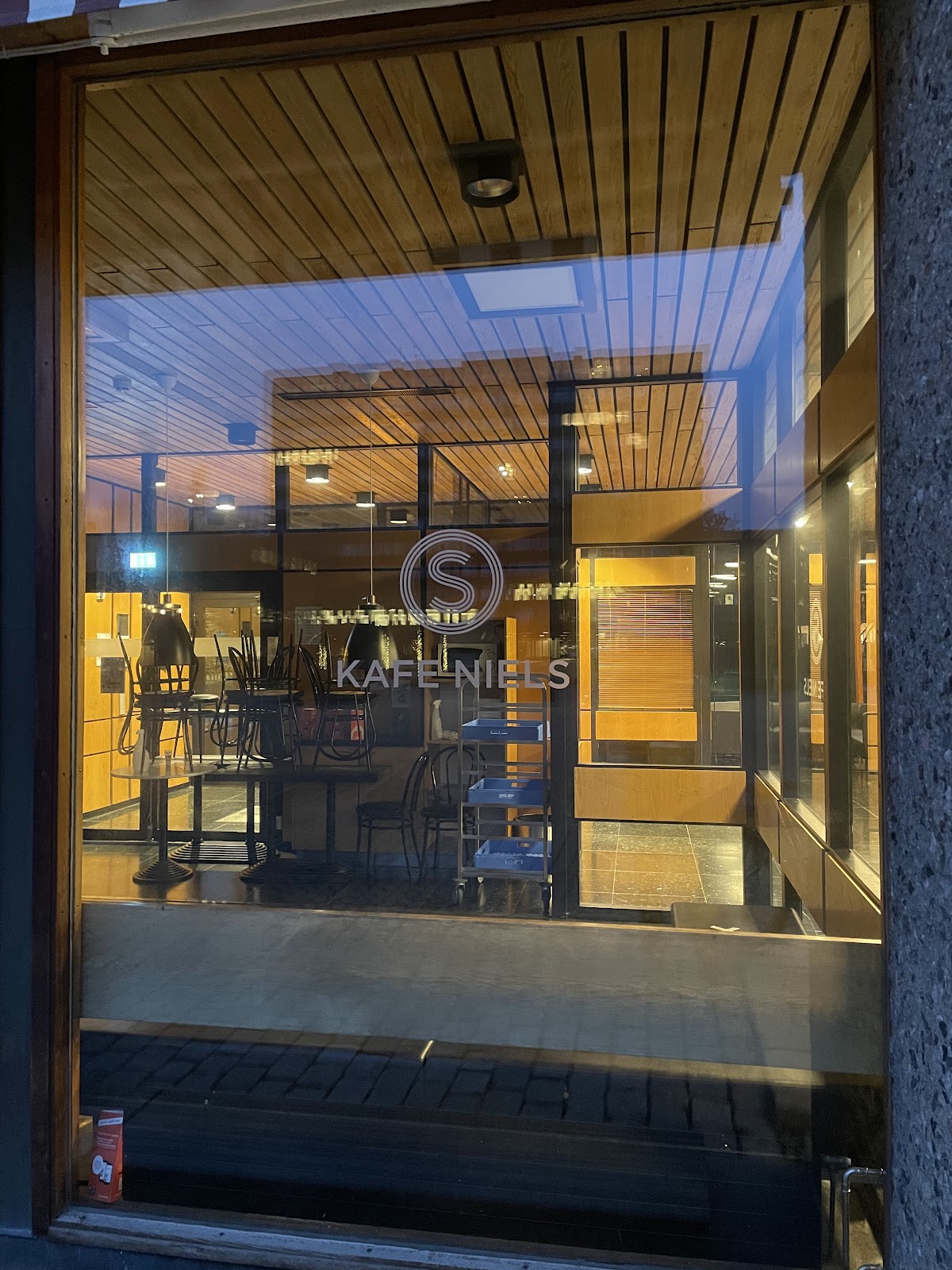 Niels Kaffebar interior