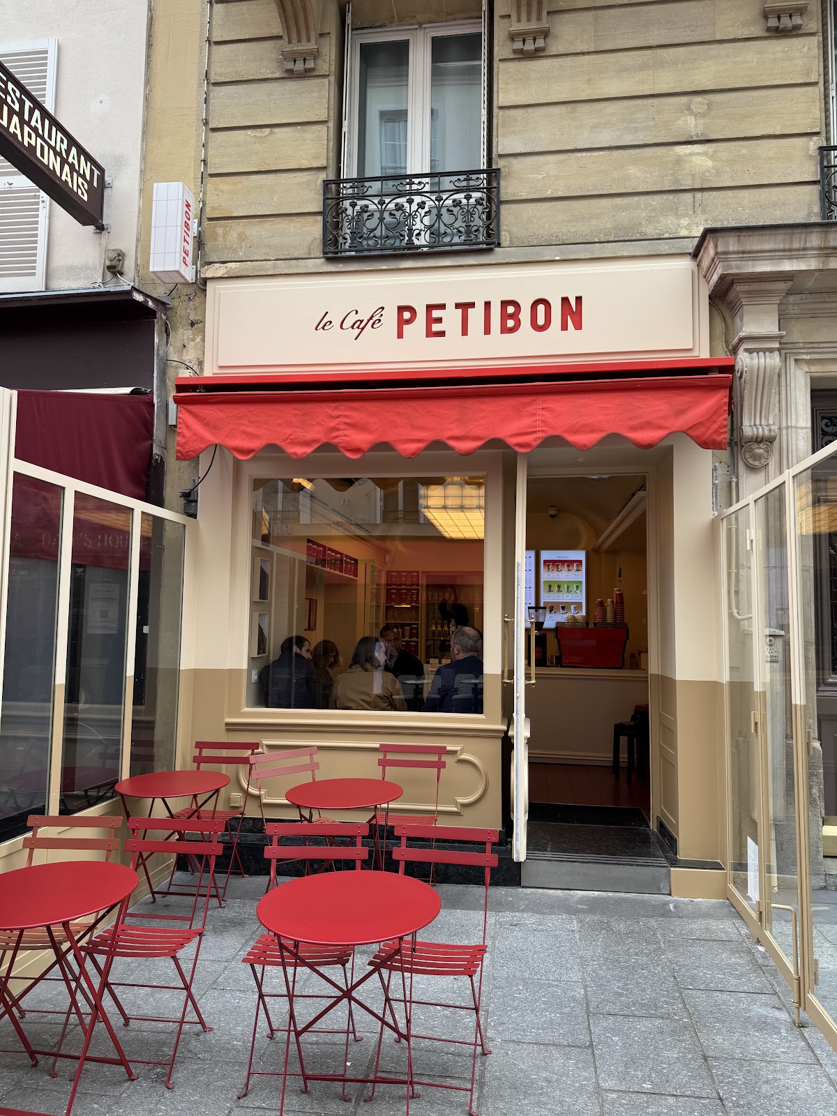 Photo of Petibon