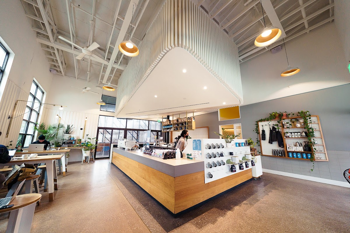 Houndstooth Coffee interior