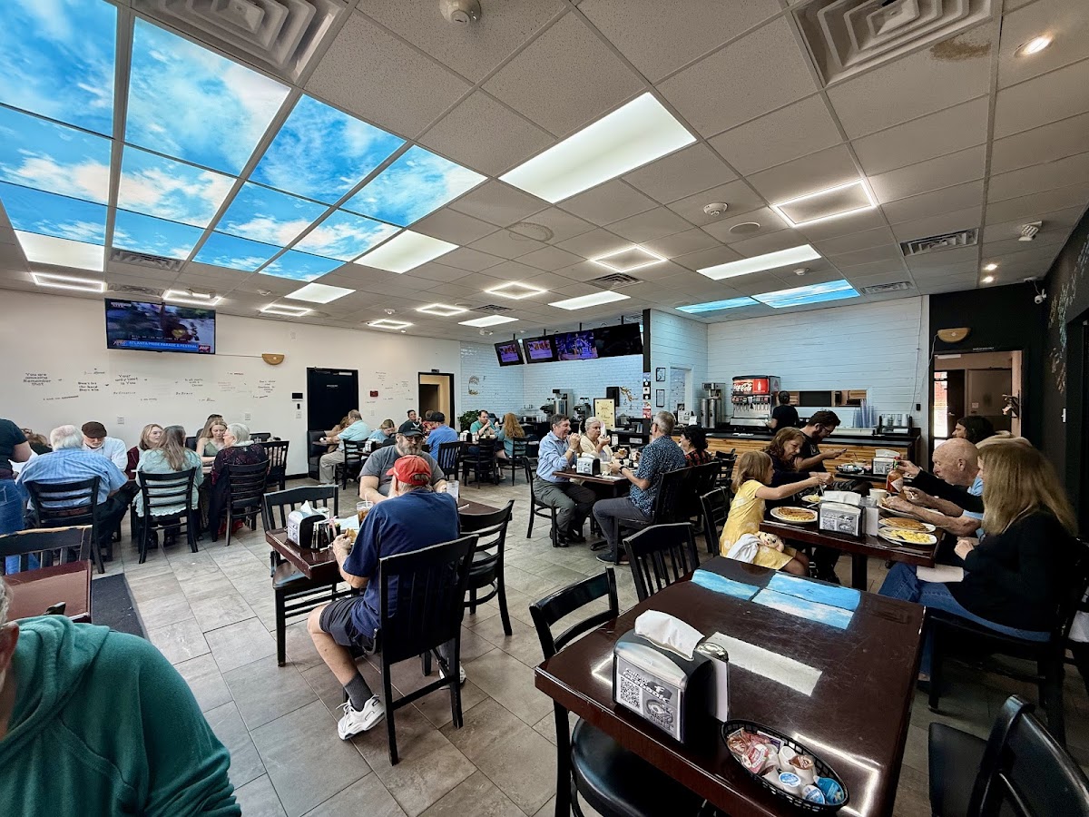 Rise and Dine Family restaurant interior