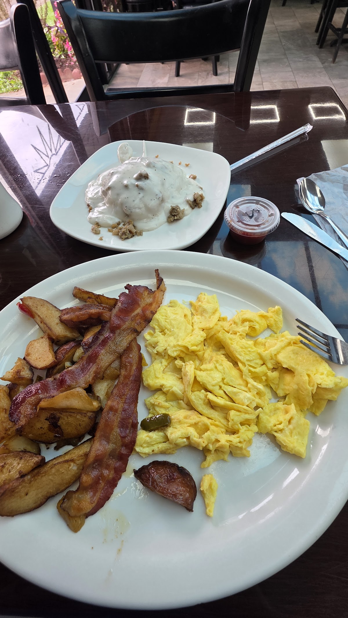 Photo of Rise and Dine Family restaurant