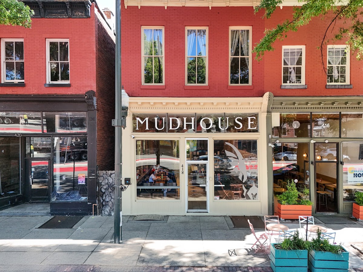 Mudhouse Richmond interior