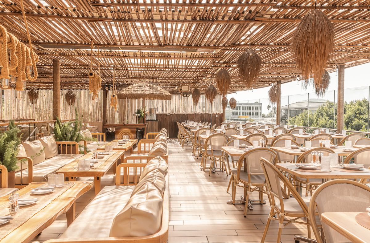 LouLou Santa Monica interior